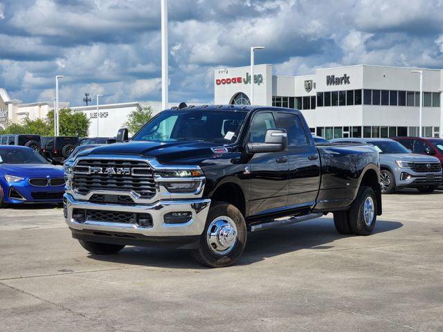 2026 RAM Ram 3500 RAM 3500 TRADESMAN CREW CAB 4X4 8 BOX