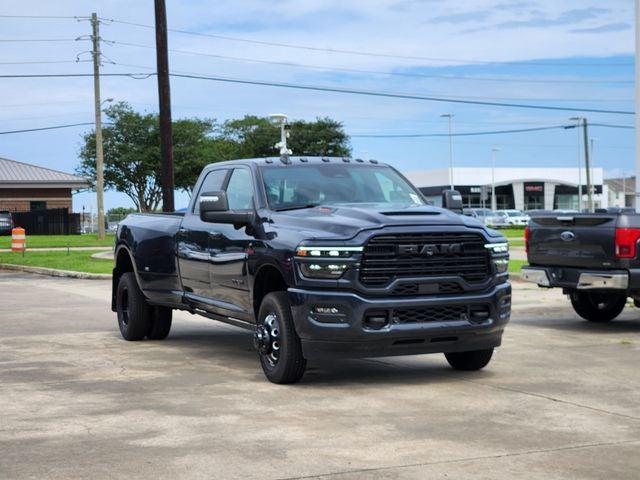 2026 RAM Ram 3500 RAM 3500 LARAMIE CREW CAB 4X4 8 BOX