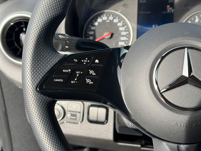 2026 Mercedes-Benz Sprinter 2500 Cargo 170 WB