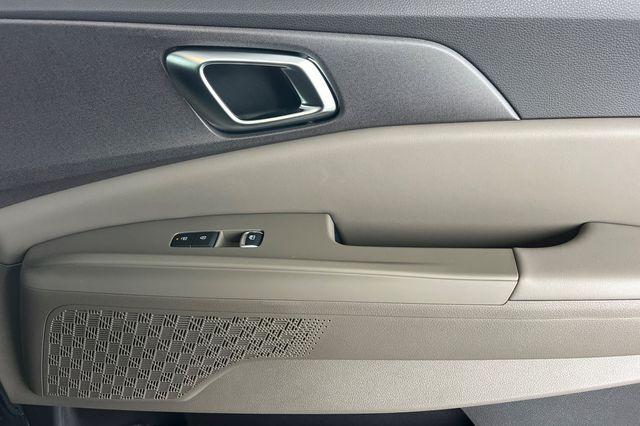 2026 Kia Carnival MPV EX