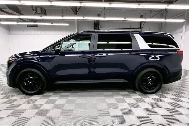 2025 Kia Carnival MPV LXS