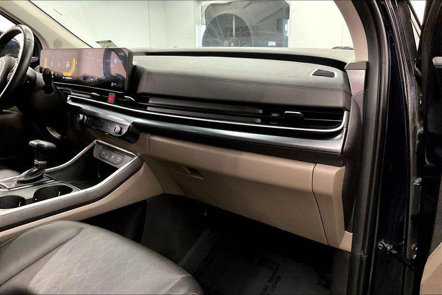 2025 Kia Carnival MPV LXS
