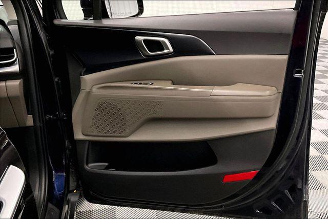 2025 Kia Carnival MPV LXS