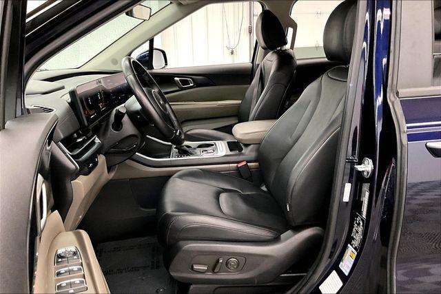 2025 Kia Carnival MPV LXS