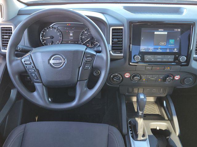 2024 Nissan Frontier Crew Cab SV 4x4