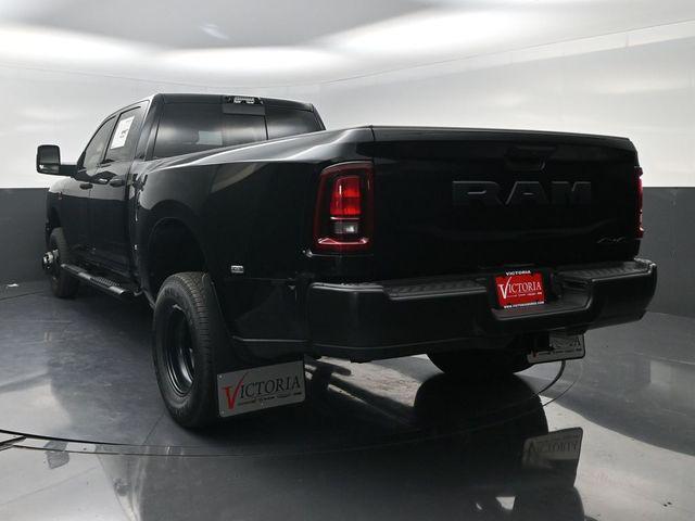 2026 Ram 3500 Tradesman Crew Cab 4x4 8' Box