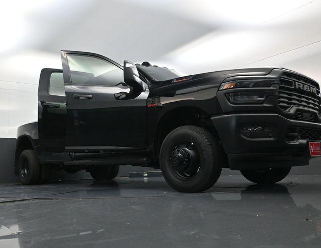 2026 Ram 3500 Tradesman Crew Cab 4x4 8' Box