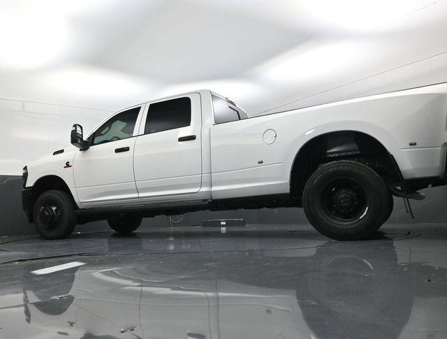 2026 Ram 3500 Tradesman Crew Cab 4x4 8' Box