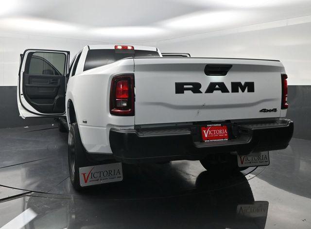 2026 Ram 3500 Tradesman Crew Cab 4x4 8' Box