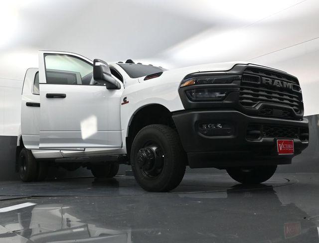 2026 Ram 3500 Tradesman Crew Cab 4x4 8' Box
