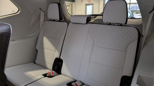 2026 GMC Acadia Denali AWD