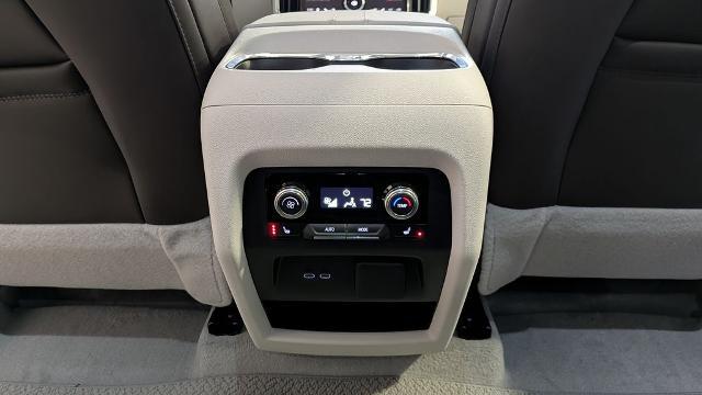 2026 GMC Acadia Denali AWD