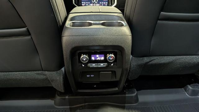 2026 GMC Acadia Denali AWD