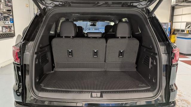 2026 GMC Acadia Denali AWD