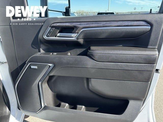 2024 Chevrolet Silverado 2500HD 4WD Crew Cab Standard Bed LTZ