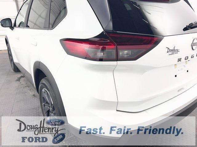 2025 Nissan Rogue SV FWD