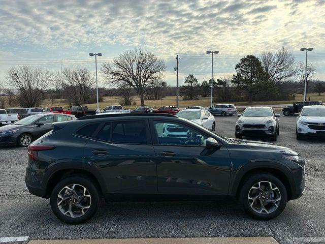 2026 Chevrolet Trax FWD LT