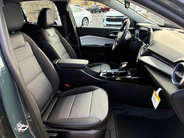 2026 Chevrolet Trax FWD LT