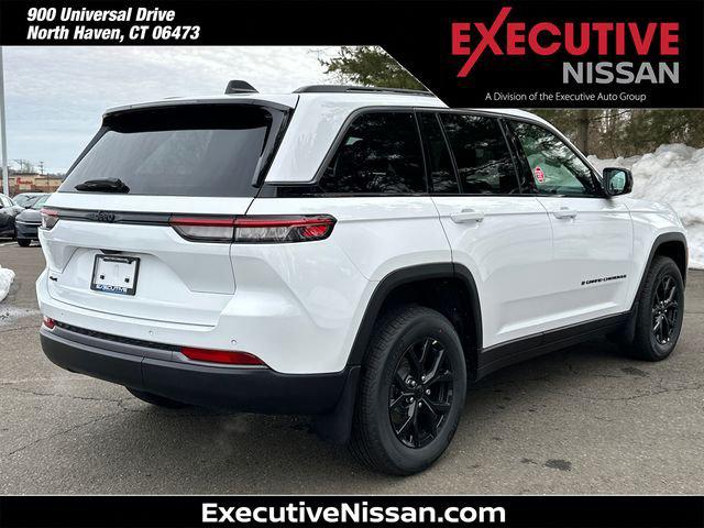 2026 Jeep Grand Cherokee GRAND CHEROKEE LAREDO ALTITUDE 4X4