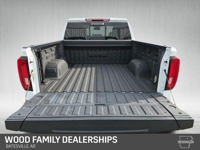 2023 GMC Sierra 1500 4WD Crew Cab Short Box SLT
