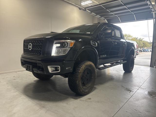 2017 Nissan TITAN PRO-4X