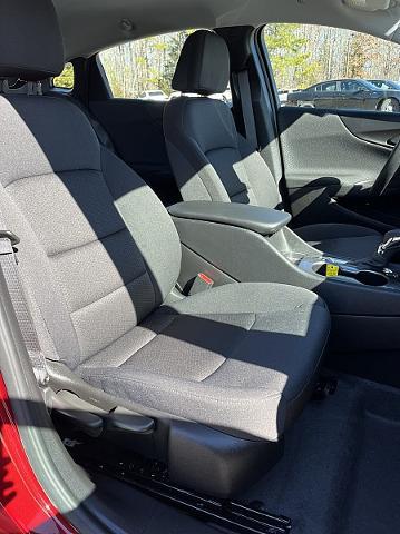2025 Chevrolet Malibu FWD RS