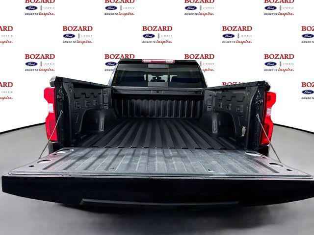 2020 Chevrolet Silverado 1500 2WD Crew Cab Short Bed RST