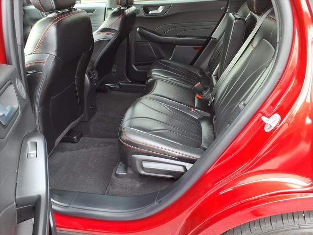 2025 Ford Escape ST-Line Elite
