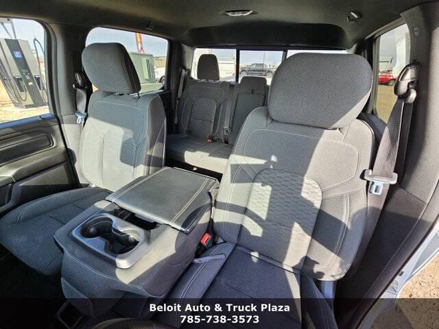 2025 Ram 1500 Tradesman Crew Cab 4x4 5'7" Box
