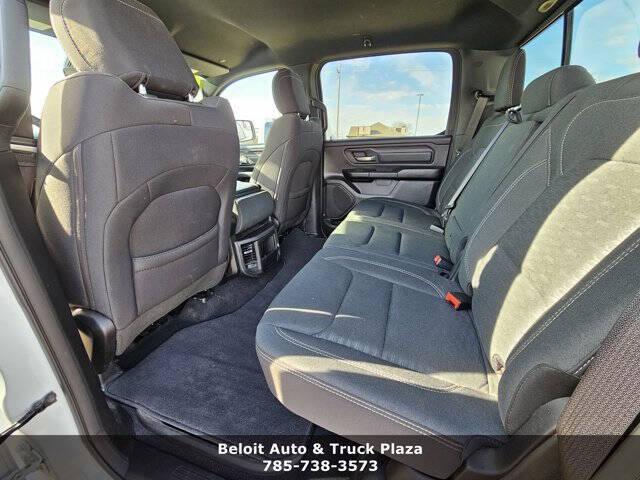 2025 Ram 1500 Tradesman Crew Cab 4x4 5'7" Box