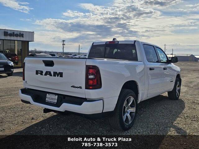 2025 Ram 1500 Tradesman Crew Cab 4x4 5'7" Box