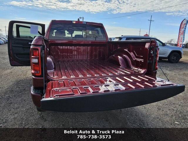 2025 Ram 1500 Tradesman Crew Cab 4x4 5'7" Box