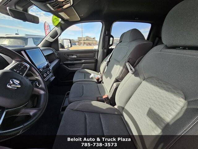 2025 Ram 1500 Tradesman Crew Cab 4x4 5'7" Box