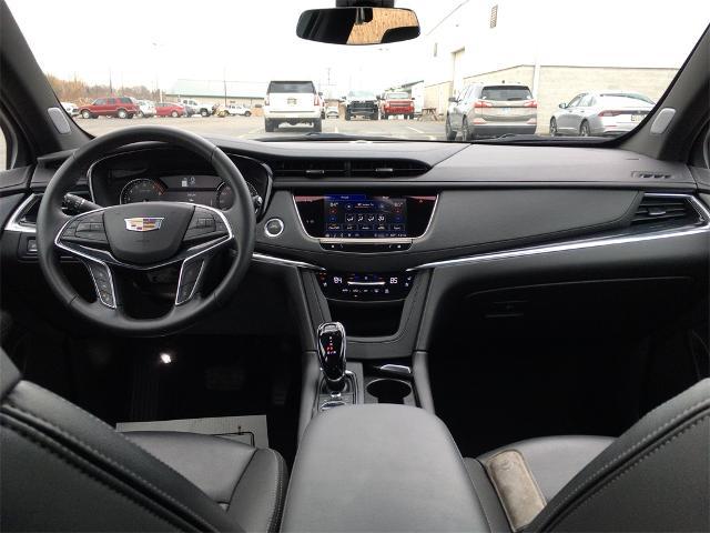 2025 Cadillac XT5 AWD Premium Luxury