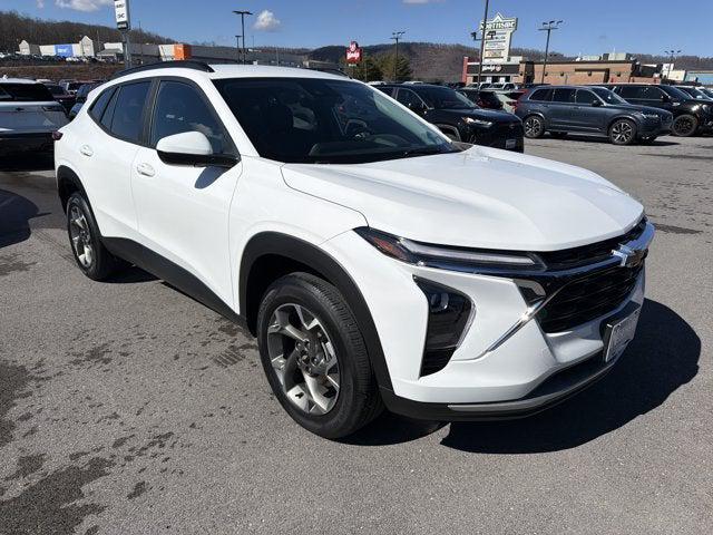 2024 Chevrolet Trax FWD LT