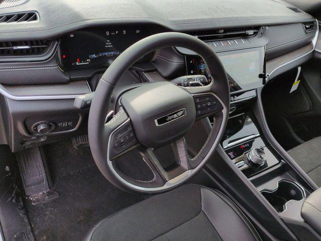 2026 Jeep Grand Cherokee L Altitude 4x4