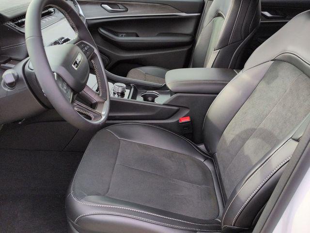 2026 Jeep Grand Cherokee L Altitude 4x4