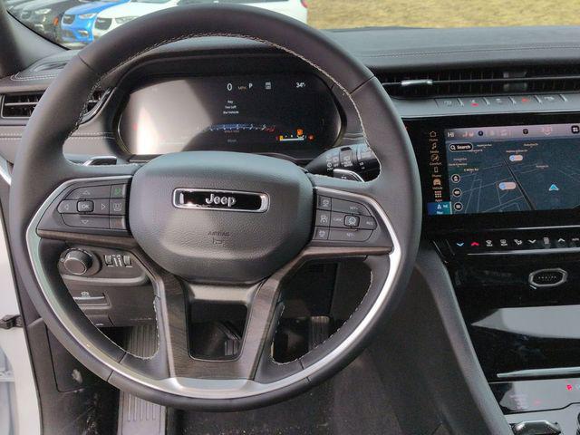 2026 Jeep Grand Cherokee L Altitude 4x4