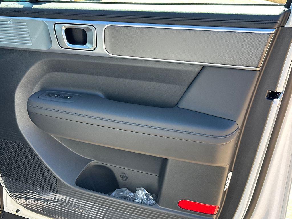 New 2026 White HYUNDAI XRT AWD image 15