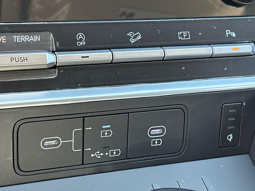 New 2026 White HYUNDAI XRT AWD image 33