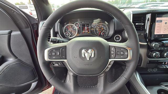 2025 Ram 1500 Big Horn Crew Cab 4x4 5'7" Box