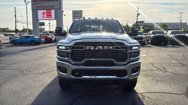 2025 Ram 2500 Tradesman Crew Cab 4x4 6'4" Box