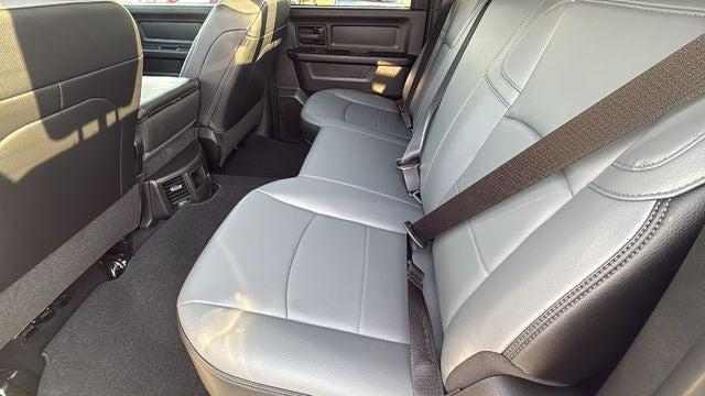 2025 Ram 2500 Tradesman Crew Cab 4x4 6'4" Box