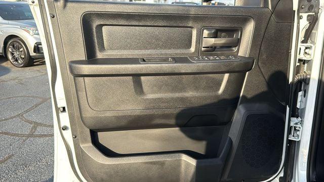 2025 Ram 2500 Tradesman Crew Cab 4x4 6'4" Box