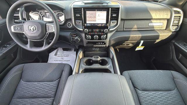 2025 Ram 1500 Big Horn Crew Cab 4x4 5'7" Box