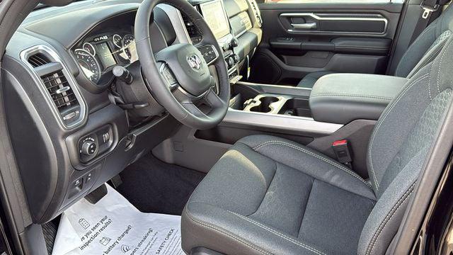 2025 Ram 1500 Big Horn Crew Cab 4x4 5'7" Box