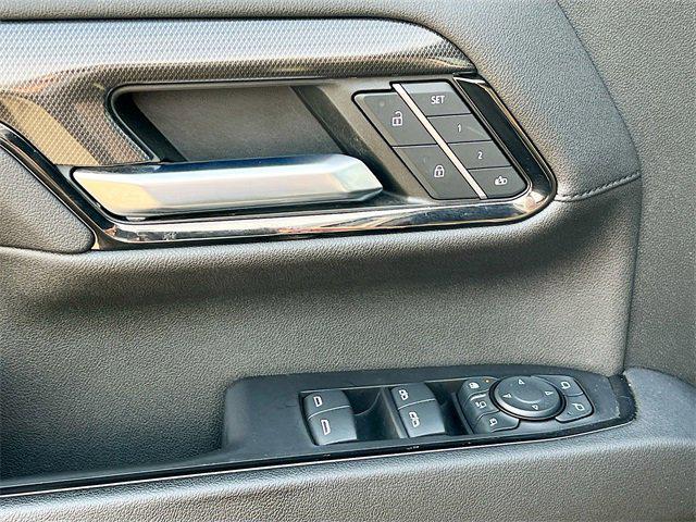 2024 GMC Sierra 2500HD 4WD Crew Cab Standard Bed AT4