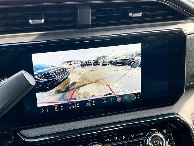 2024 GMC Sierra 2500HD 4WD Crew Cab Standard Bed AT4