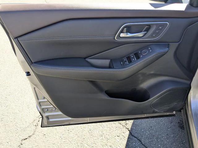 2021 Nissan Rogue SL Intelligent AWD