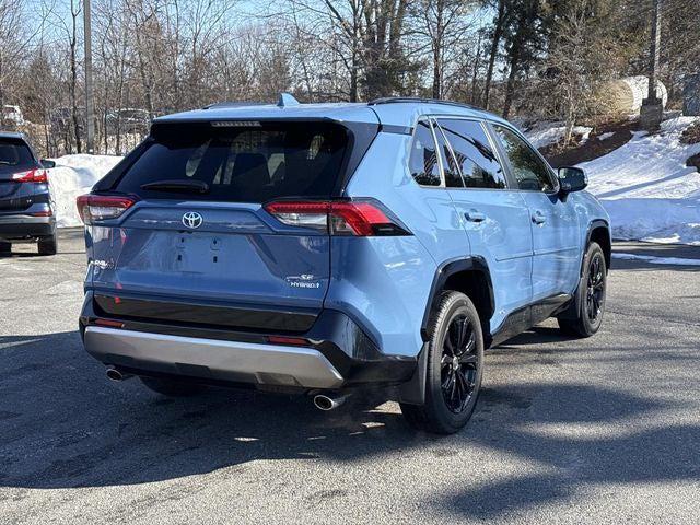 2023 Toyota RAV4 Hybrid SE